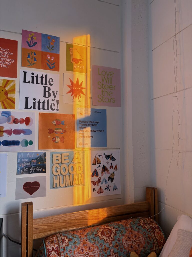 28 Insanely Good Dorm Room Essentials You Won't Be Able To Live Without