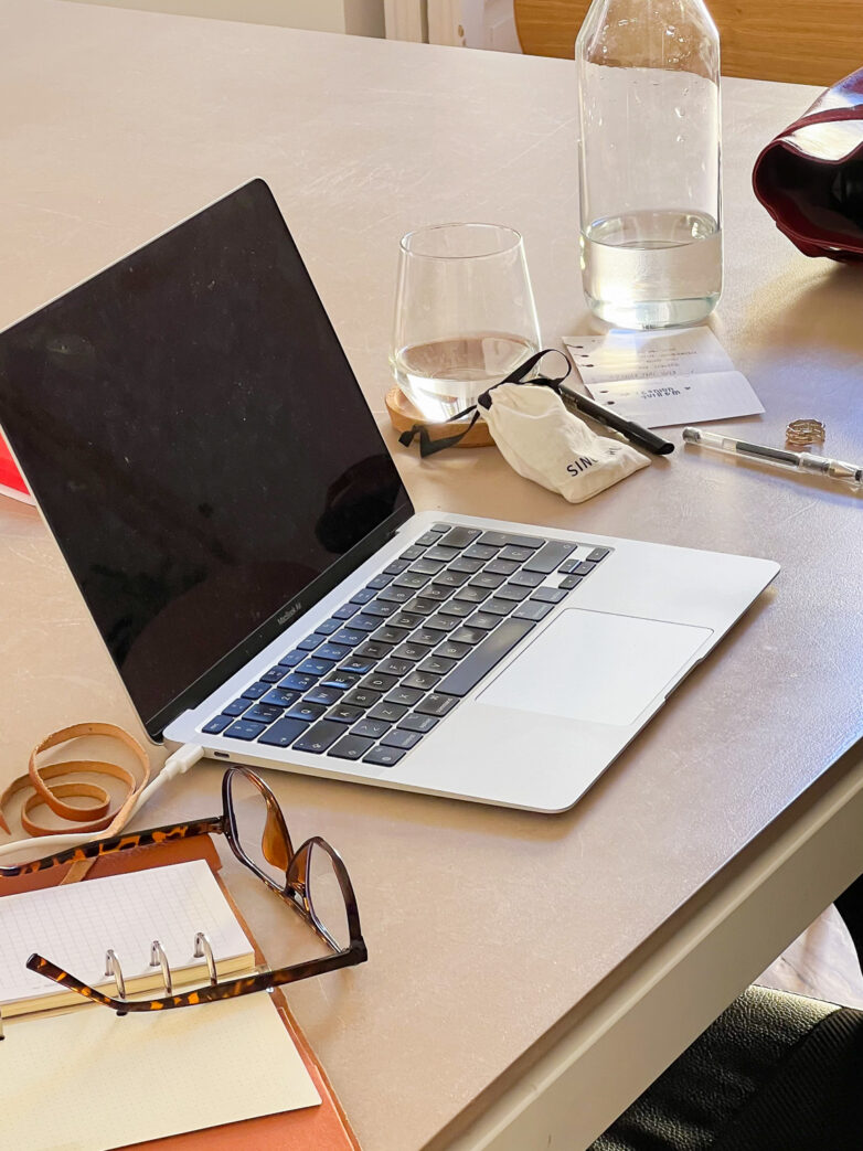 11 Workplace Etiquette Rules That Every Early Professional Needs To Master